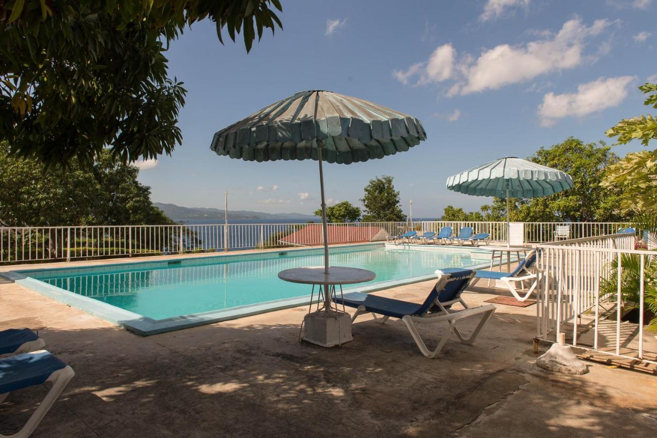 Beach Condos -Montego Bay Club Beach Resort Esterno foto