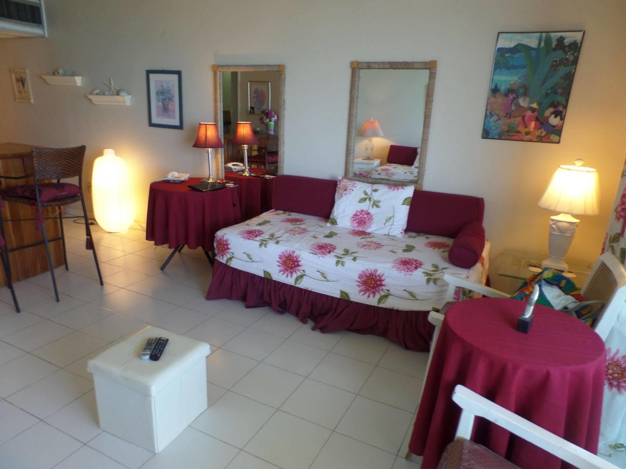 Beach Condos -Montego Bay Club Beach Resort Esterno foto