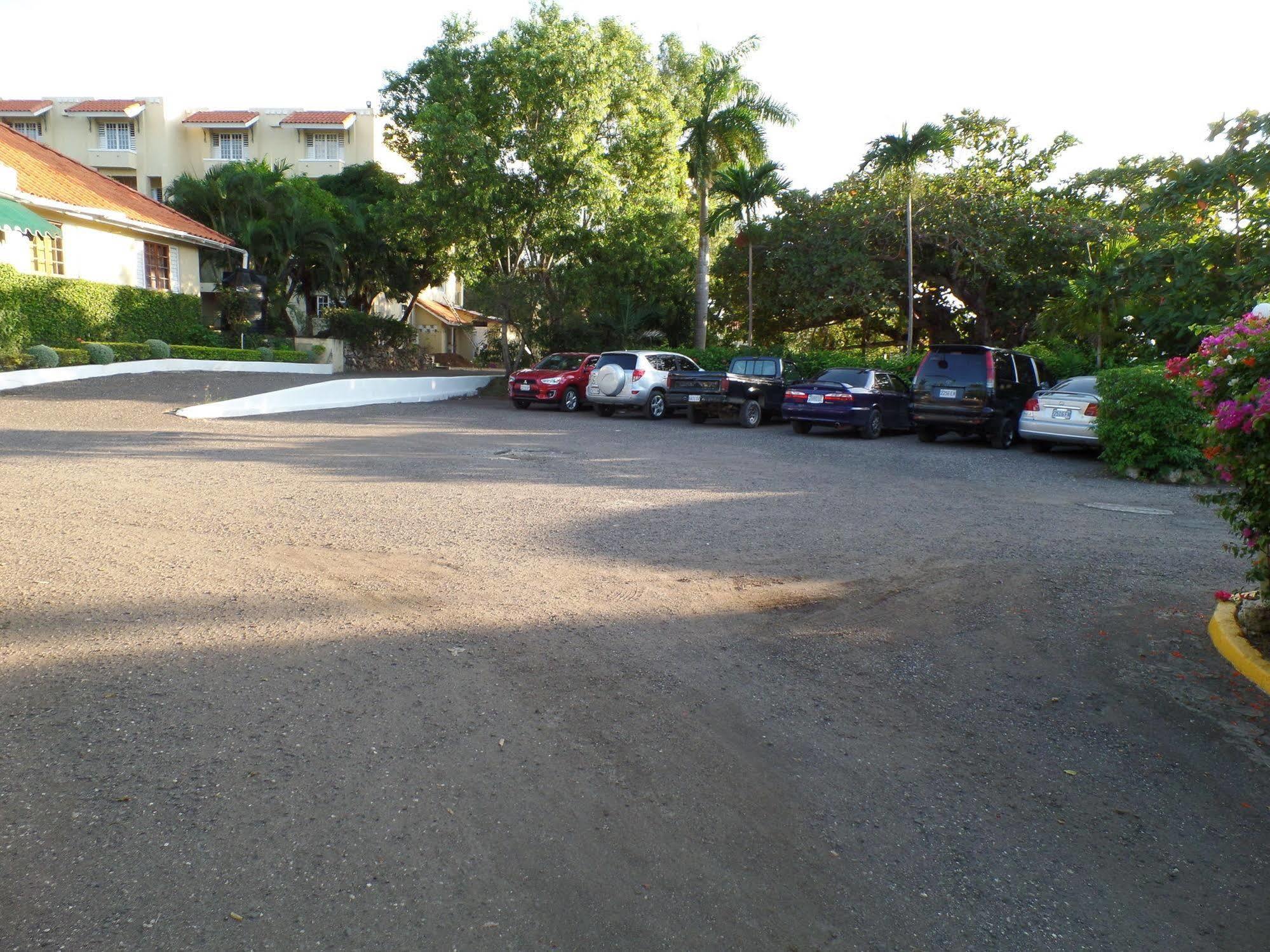 Beach Condos -Montego Bay Club Beach Resort Esterno foto